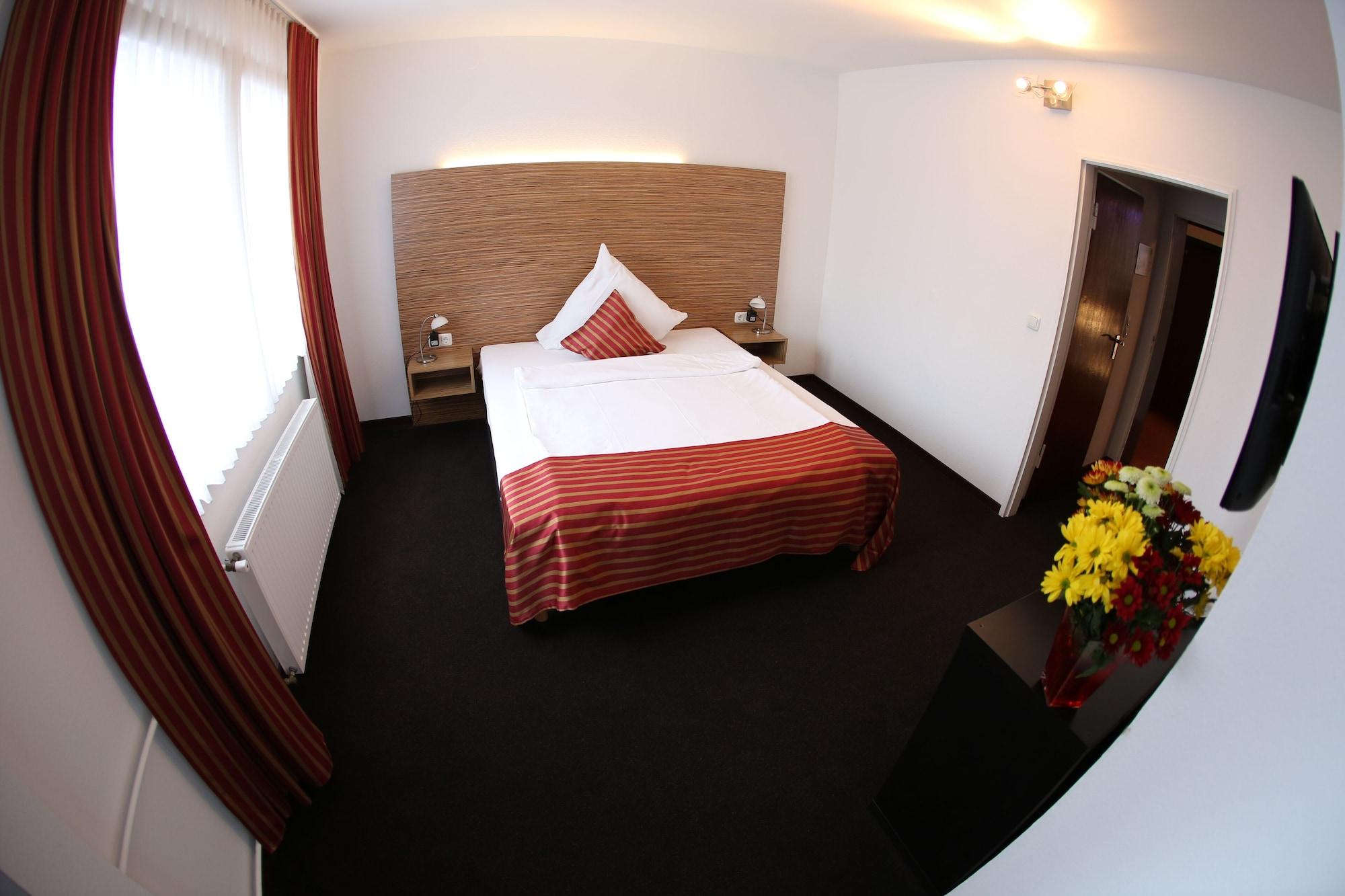 דיסבורג Hotel Sittardsberg מראה חיצוני תמונה