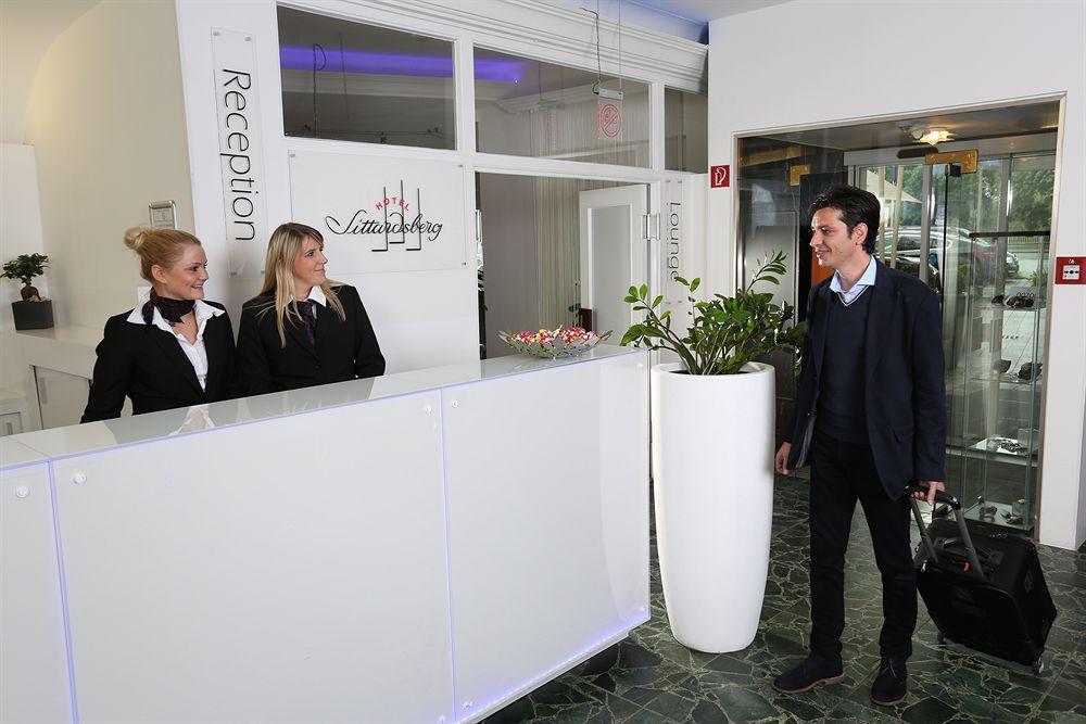 דיסבורג Hotel Sittardsberg מראה חיצוני תמונה