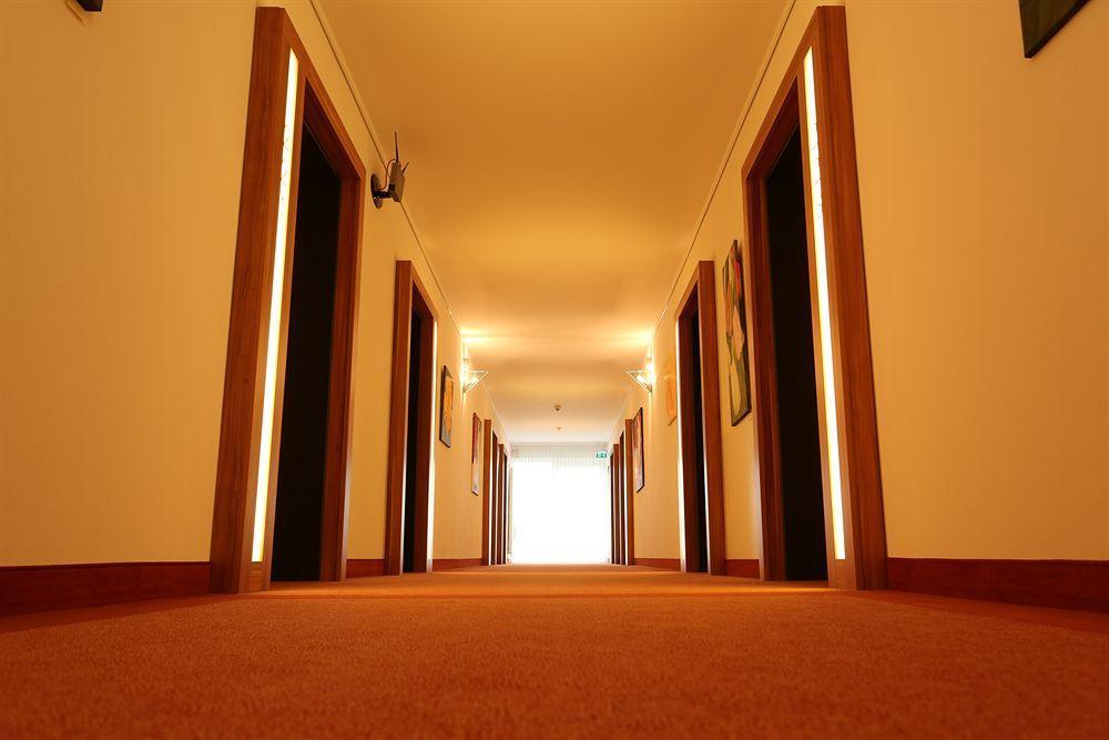 דיסבורג Hotel Sittardsberg מראה חיצוני תמונה