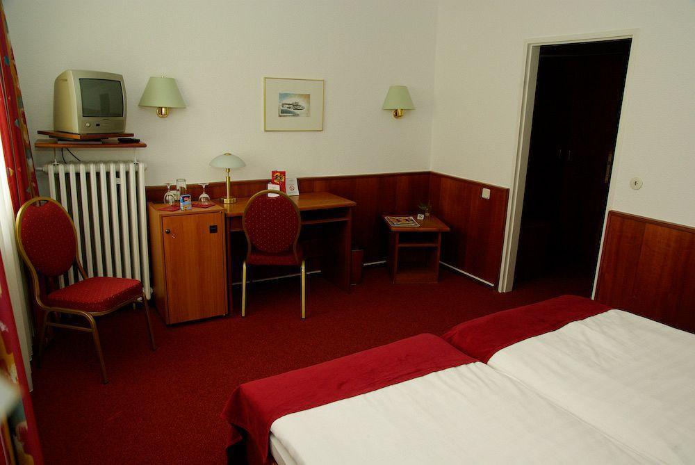 דיסבורג Hotel Sittardsberg מראה חיצוני תמונה